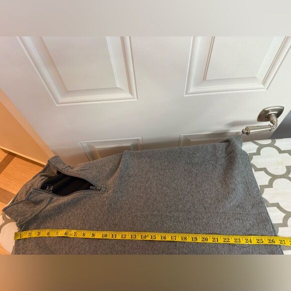 L.L.Bean Slitty fitted pullover Size M - Picture 5 of 9